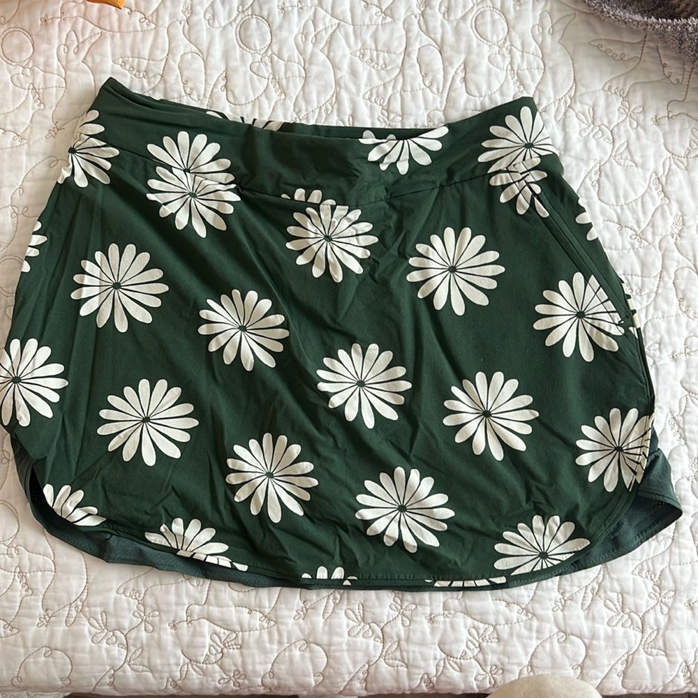 Outdoor voices exercise skort